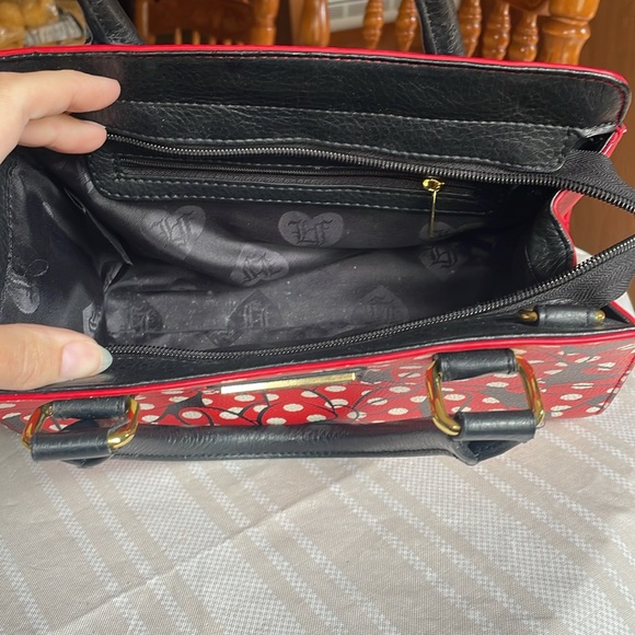 Loungefly Minnie Mouse Purse - Picture 2 of 4